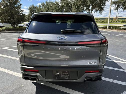 2025 INFINITI QX60 Pure