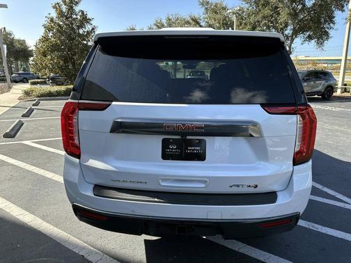 2021 GMC Yukon 4WD AT4