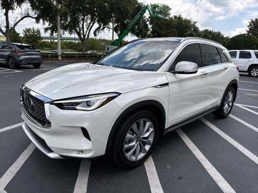 2021 INFINITI QX50 LUXE