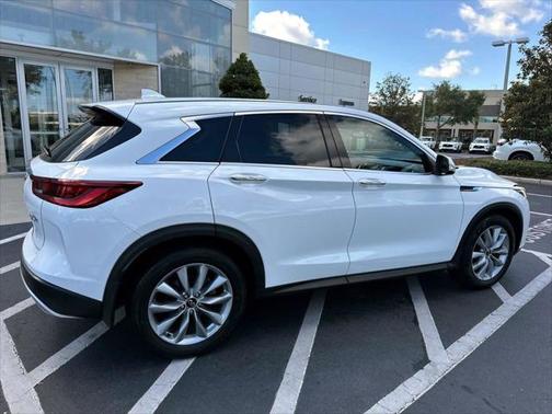 2022 INFINITI QX50 PURE
