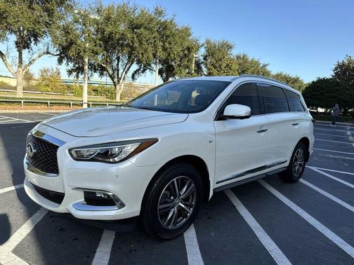 2020 INFINITI QX60 Luxe