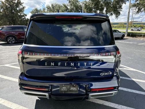 2025 INFINITI QX80 SENSORY AWD