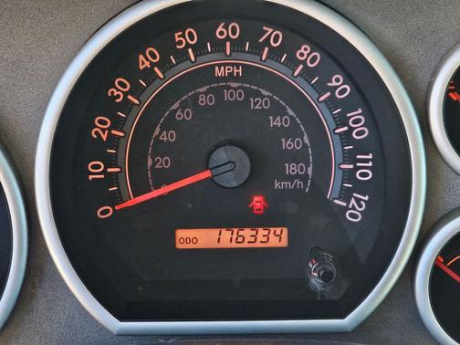 2010 Toyota Tundra Grade