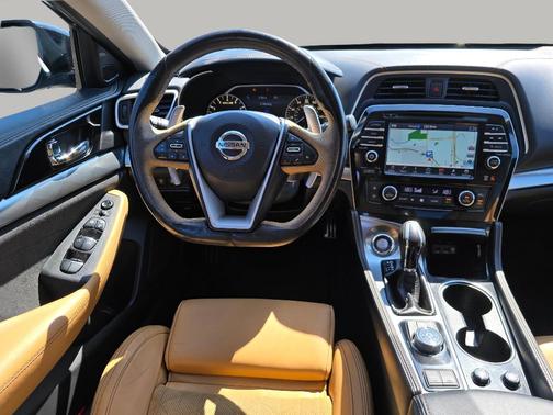 Deep Blue Pearl 2016 Nissan Maxima 3.5 SR