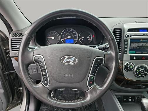 2012 Hyundai SANTA FE SE