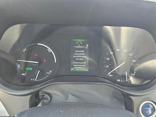 White 2021 Toyota Sienna XSE