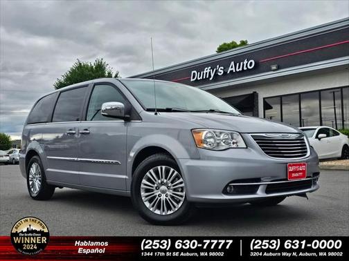 2015 Chrysler Town & Country Touring-L