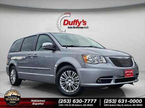 2015 Chrysler Town & Country Touring-L