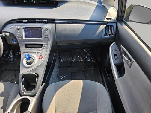 2012 Toyota Prius Two