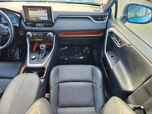 2019 Toyota RAV4 Adventure