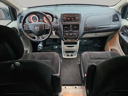 2014 RAM Cargo Tradesman