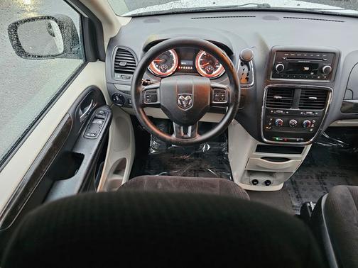 2014 RAM Cargo Tradesman