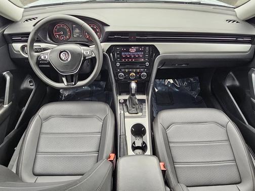 2021 Volkswagen Passat 2.0T SE