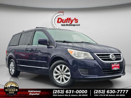 2012 Volkswagen Routan SE