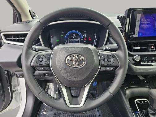2023 Toyota Corolla Hybrid XLE