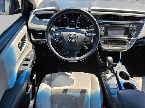 2013 Toyota Avalon Hybrid XLE Touring