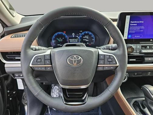 2024 Toyota Grand Highlander Platinum