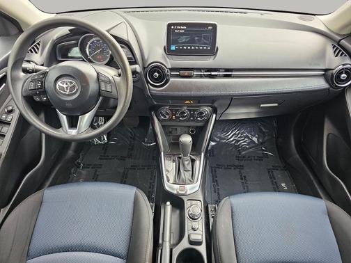 2018 Toyota Yaris iA Base