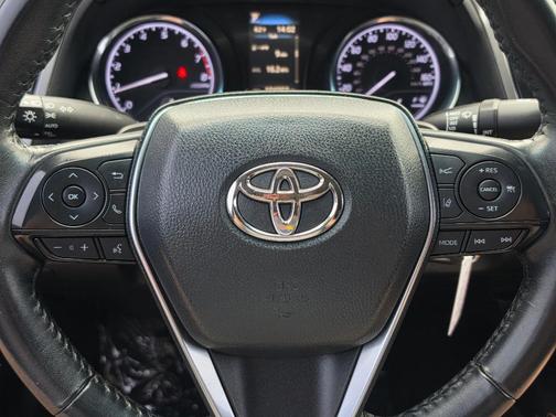Midnight Black Metallic 2020 Toyota Camry SE Nightshade