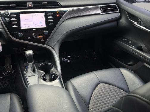 Midnight Black Metallic 2020 Toyota Camry SE Nightshade