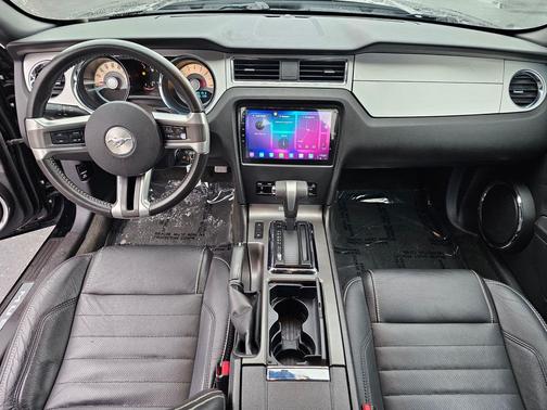 2012 Ford Mustang V6 Premium