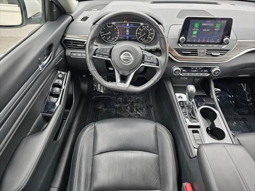 2022 Nissan Altima 2.5 Platinum