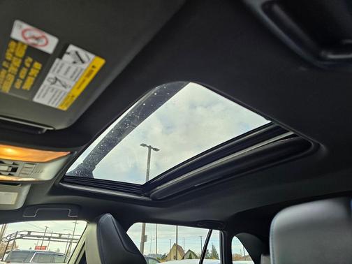 2019 Toyota RAV4 Hybrid SE