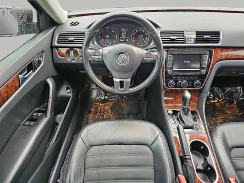 2013 Volkswagen Passat 2.0 TDI SEL Premium