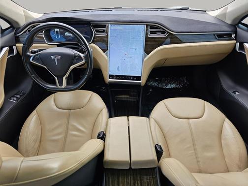 2014 Tesla Model S
