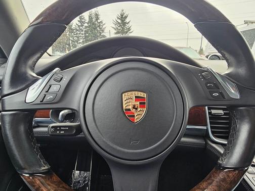 2014 Porsche Panamera 4