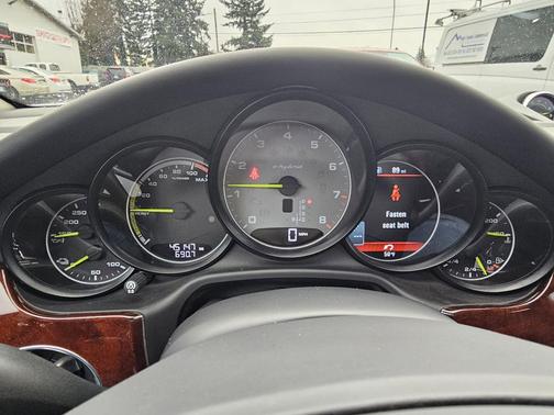 2014 Porsche Panamera 4