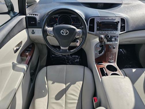 2010 Toyota Venza Base