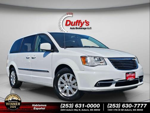 2016 Chrysler Town & Country Touring