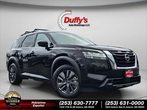2022 Nissan Pathfinder SV