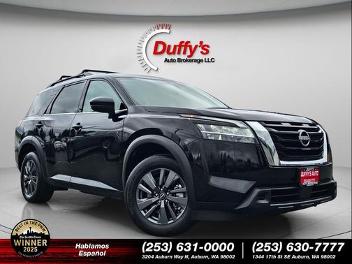 2022 Nissan Pathfinder SV