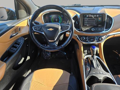 Mosaic Black Metallic 2018 Chevrolet Volt Premier
