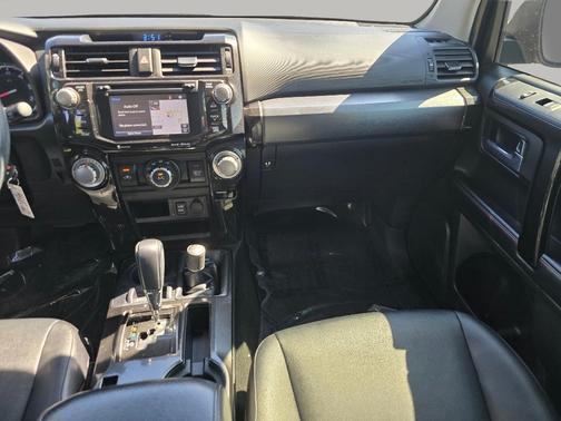 Magnetic Gray Metallic 2016 Toyota 4Runner Trail Premium