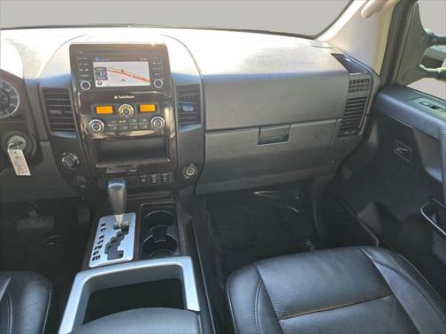 2013 Nissan Titan SL