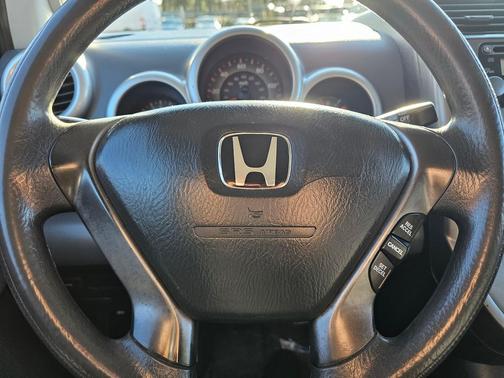 2004 Honda Element EX