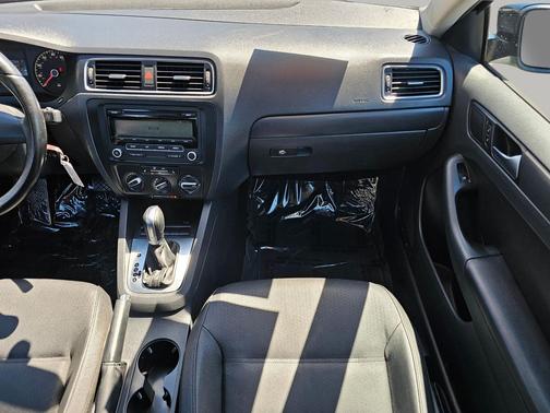 2011 Volkswagen Jetta SE