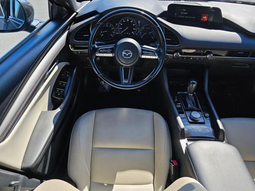 2021 Mazda Mazda3 FWD w/Preferred Package