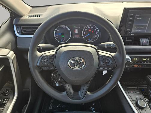 2020 Toyota RAV4 Hybrid LE