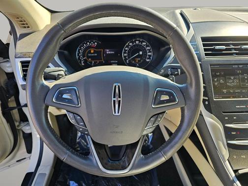 2014 Lincoln MKZ Base