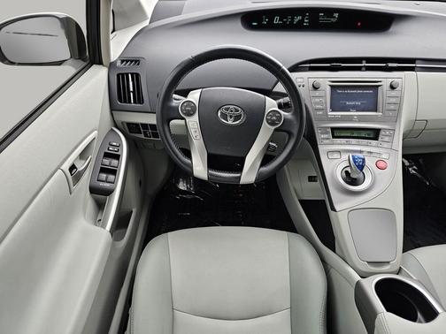 2014 Toyota Prius Four