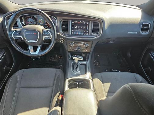 2017 Dodge Charger SXT