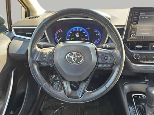2022 Toyota Corolla Hybrid LE