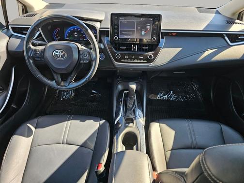 2022 Toyota Corolla Hybrid LE