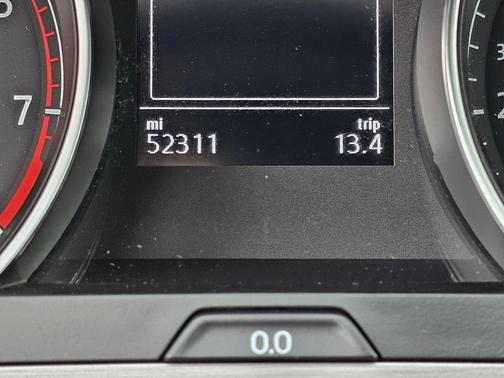 2017 Volkswagen Golf TSI S 4-Door