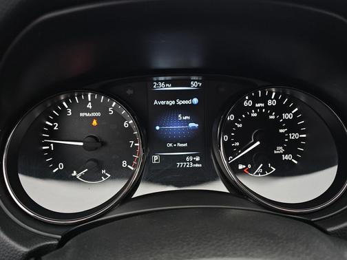 2017 Nissan Rogue SL