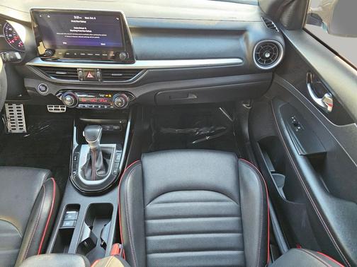 2022 Kia Forte GT